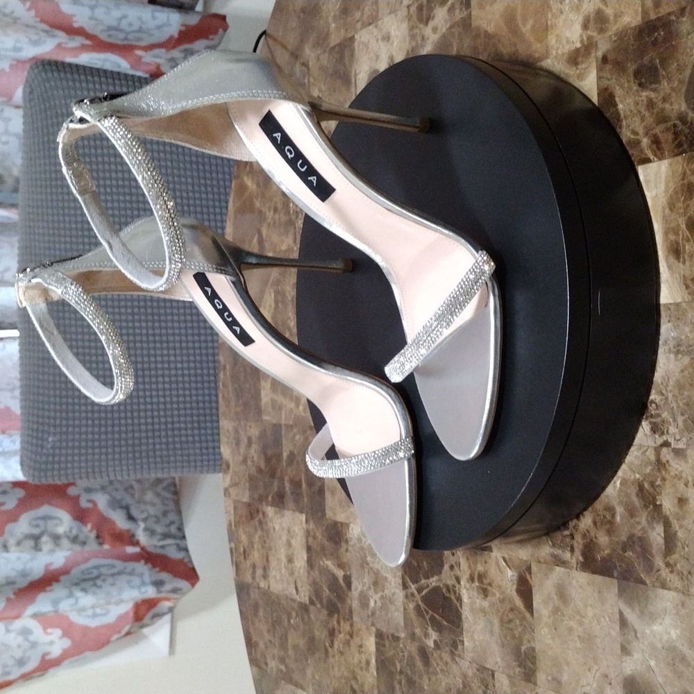 Aqua Sandals - Picture 3 of 12